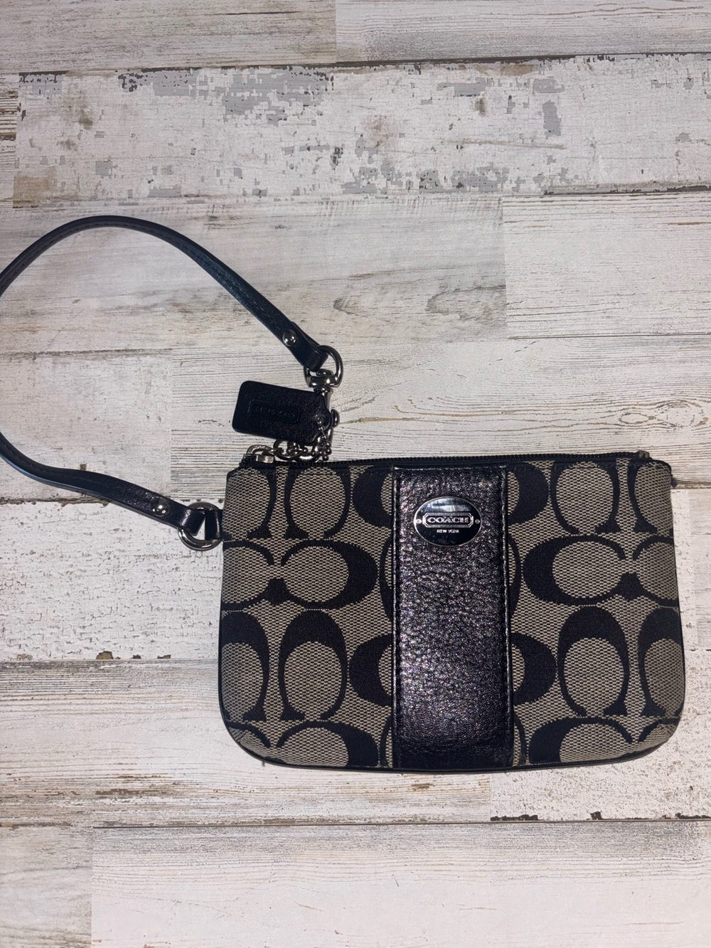 Coach Signature Canvas Wristlet Zippered Coin Wallet Black/White/Beige y2K 4x6 - Picture 9 of 11